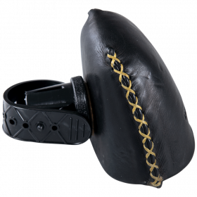(image for) Buck Trail Traditional Leather Bow Quiver (two piece)